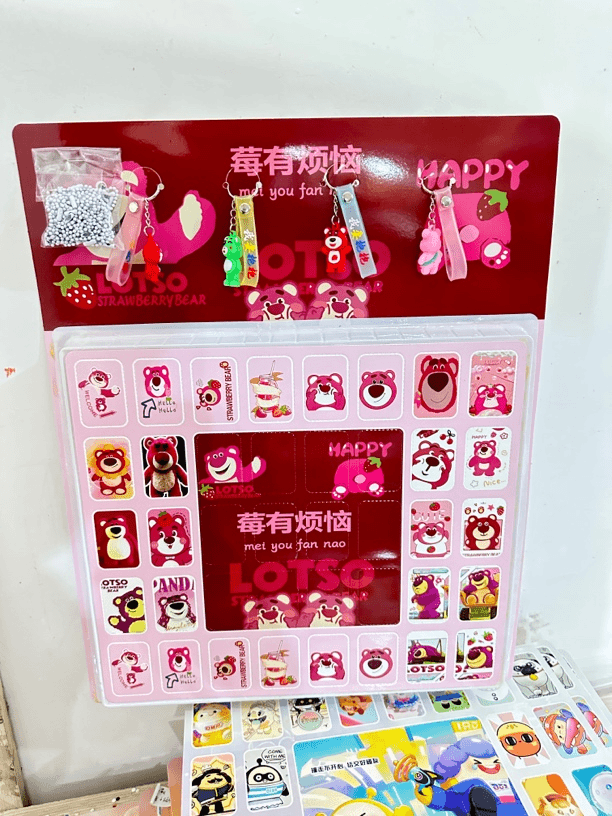 【莓有烦恼】精美洞洞乐公仔软胶+水晶混装40洞公仔玩具科学实验