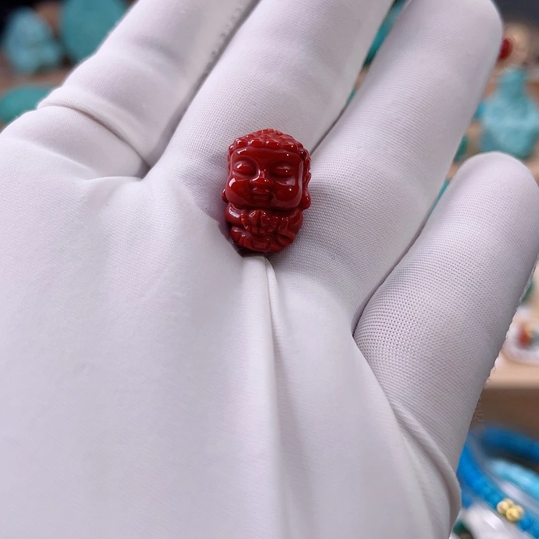 南红玛瑙挂件合金
