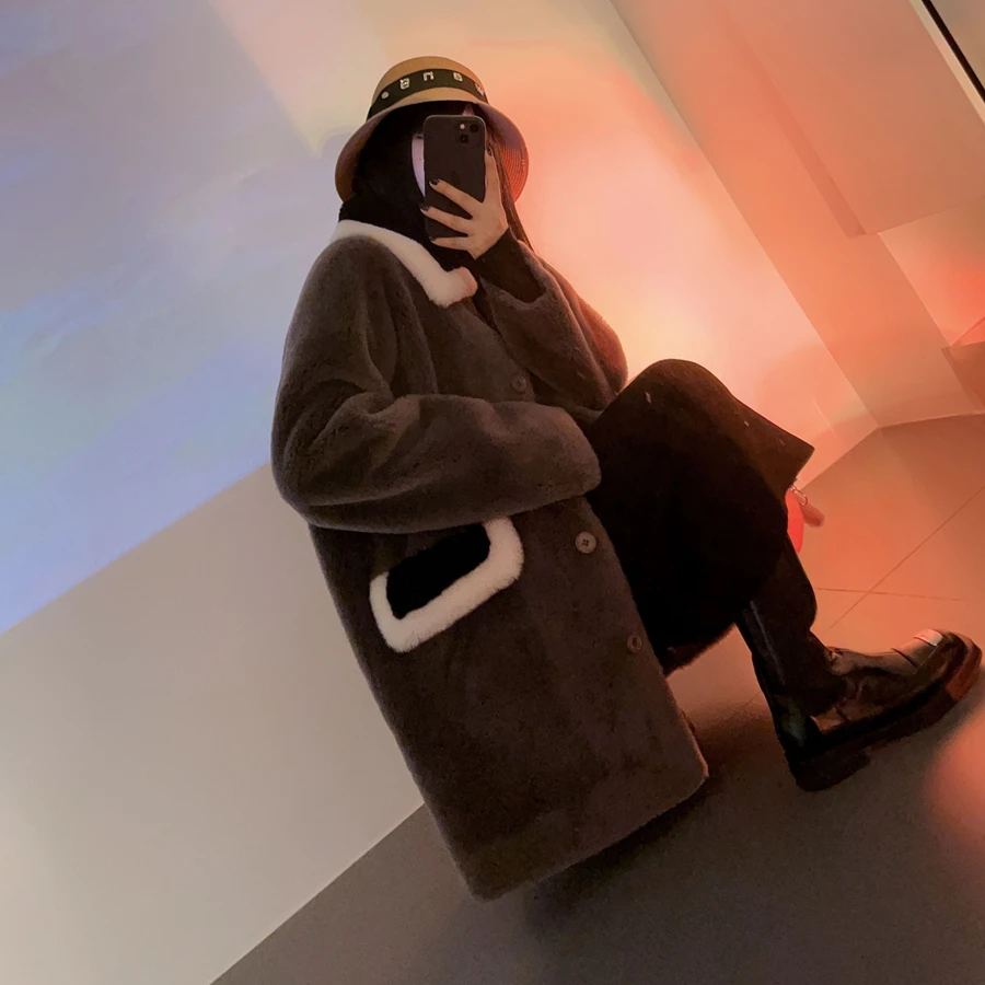【来自丹麦的信使】亚灰撞黑翻领外套