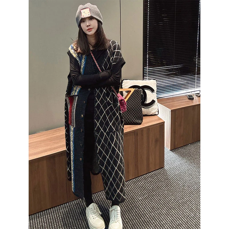 高级感百搭宽松长款针织马甲欧洲站2025秋冬新款洋气单排扣马夹潮