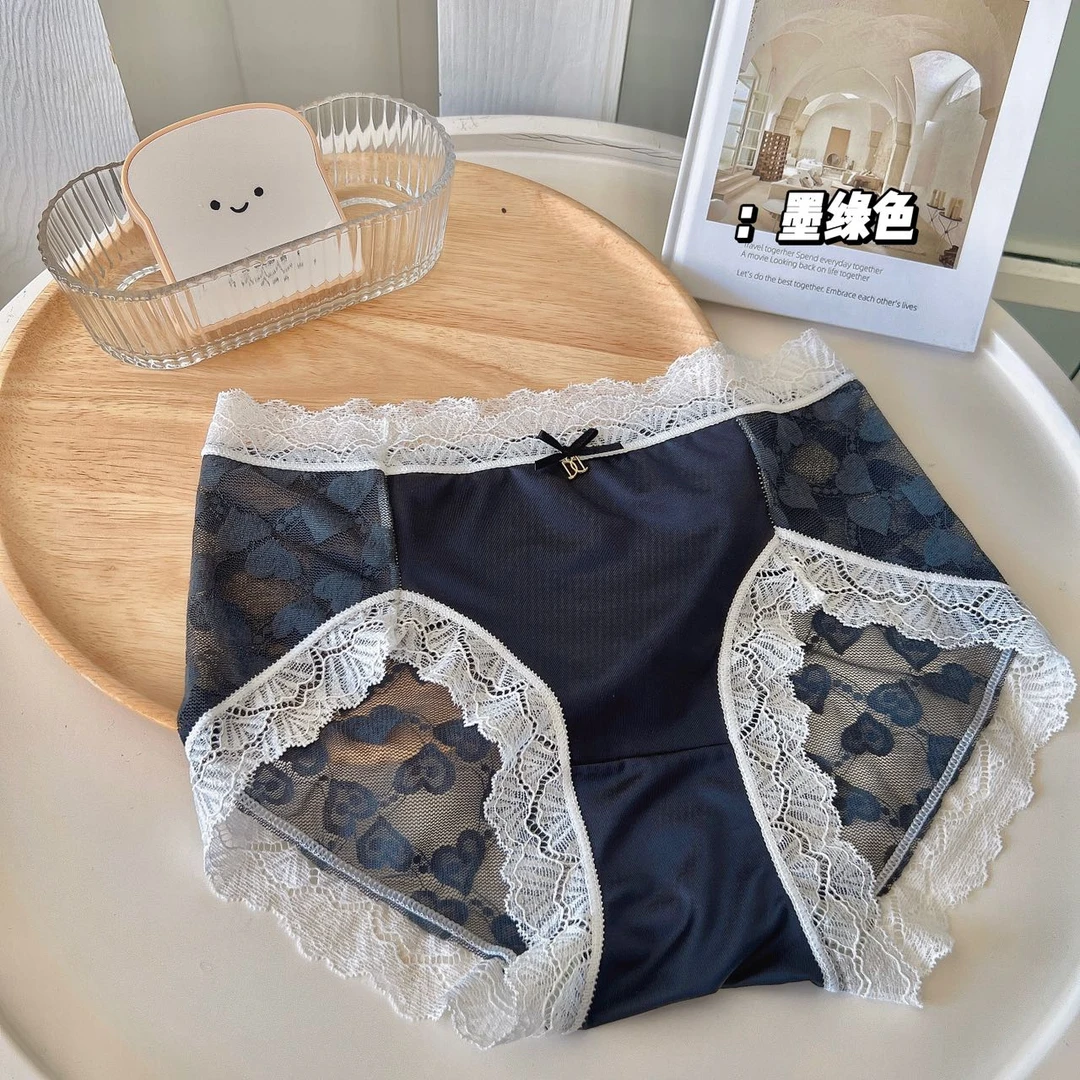 粤汀轻奢爱心蕾丝中腰艾草温热底档女士内裤C2234