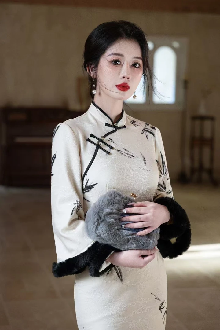 旗格格《书画》秋冬新款旗袍年轻款气质2024新款复古民国