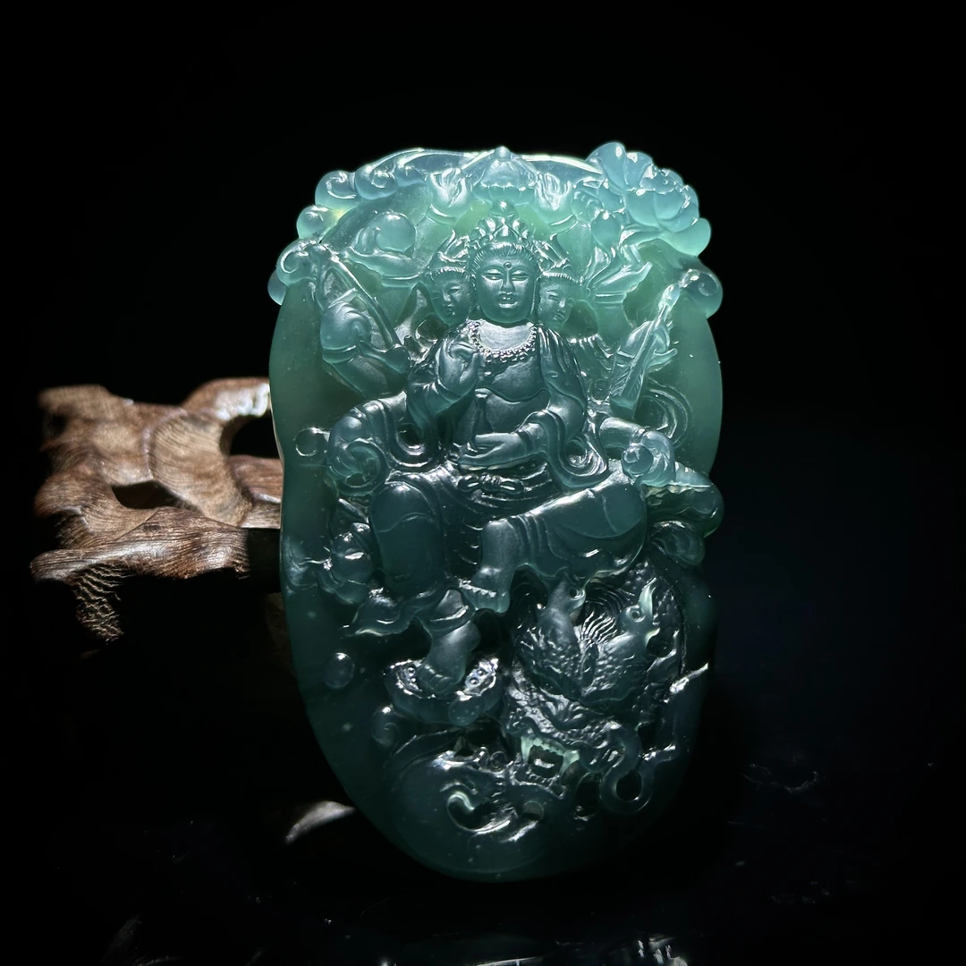 天然A货翡翠纯手工精工雕刻冰种起冰胶飘绿三面御龙千手观音吊坠