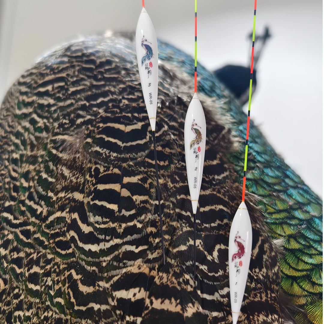 WVF【 R05  】新品高灵敏度手工孔雀羽浮漂