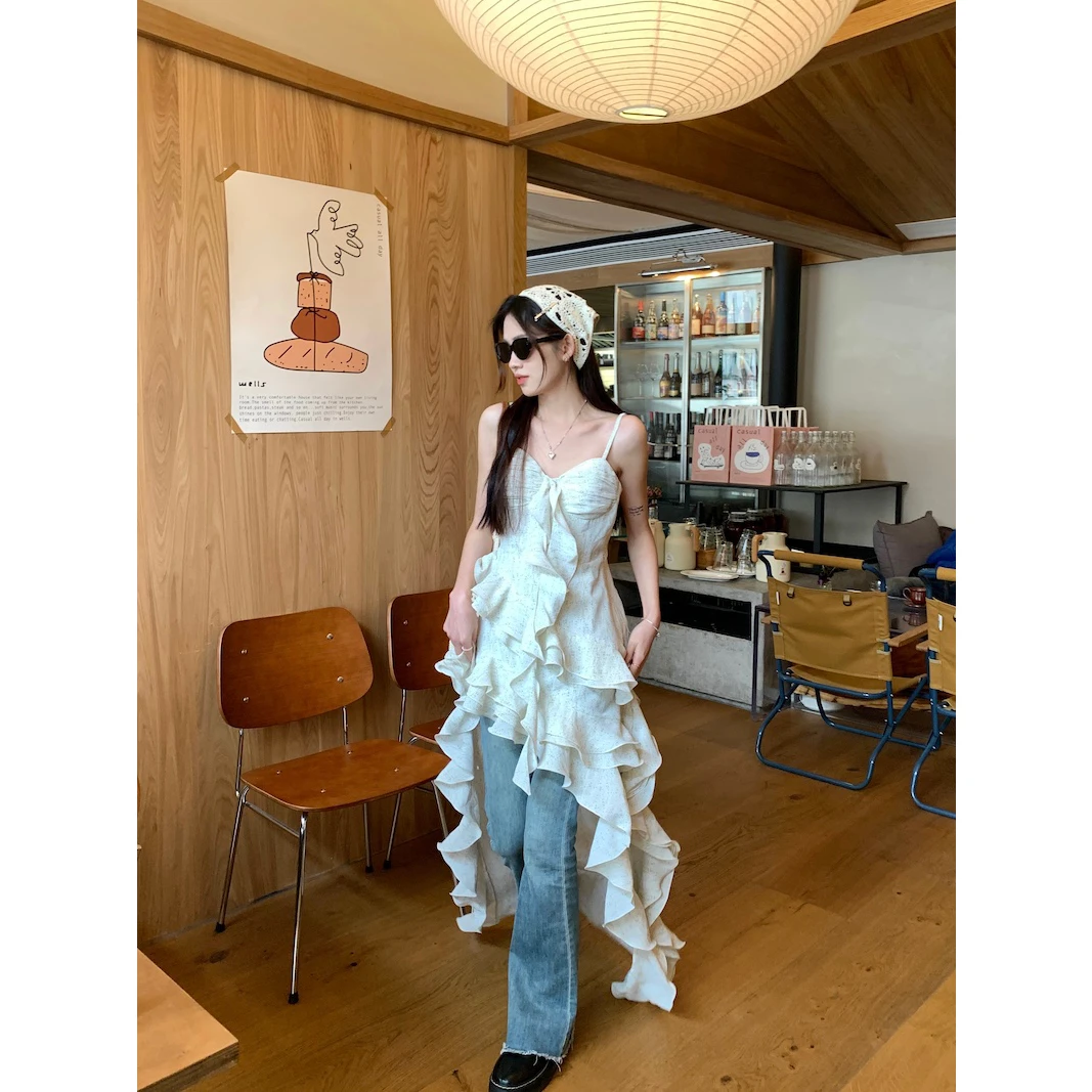 韩系甜妹超仙不规则裙摆碎花吊带裙自带胸垫气质温柔拖地长裙女装