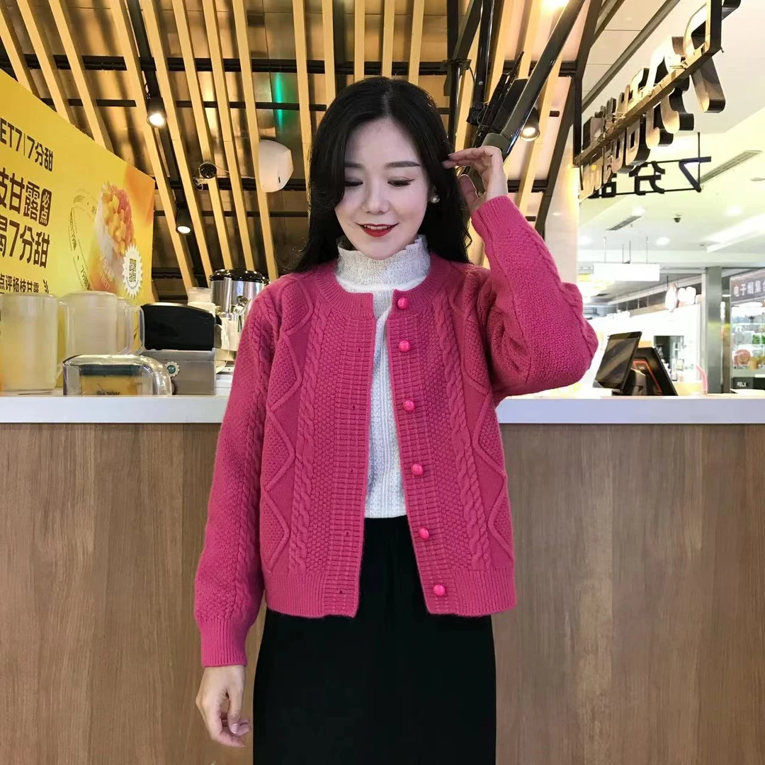 2025秋冬季新款女装毛衣针织衫小众香风外套宽松开衫上衣