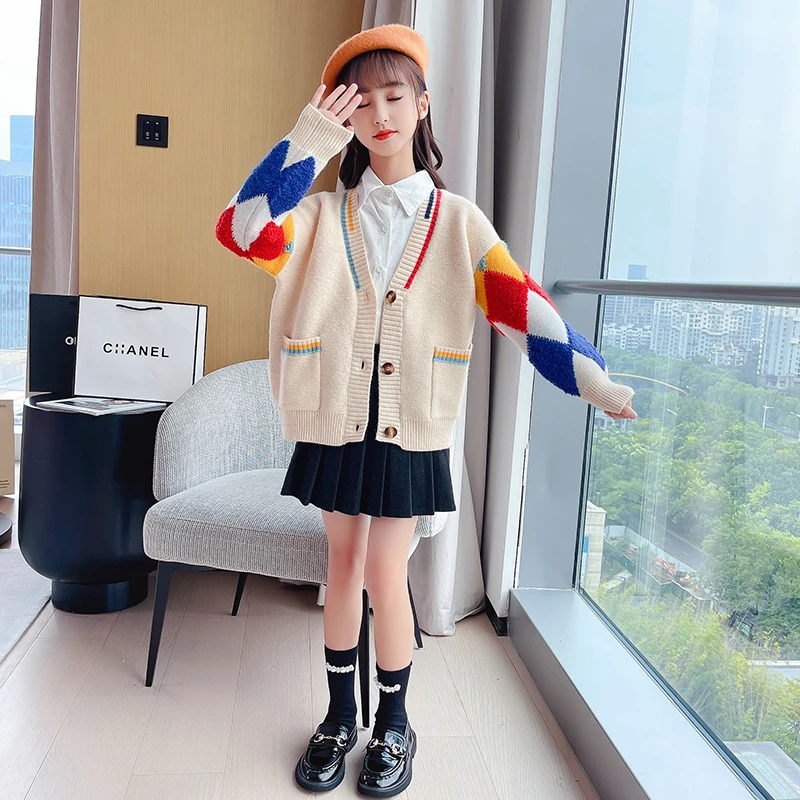 女童春秋款毛衣针织衫外套女孩洋气开衫韩版轻奢休闲百搭童装2024