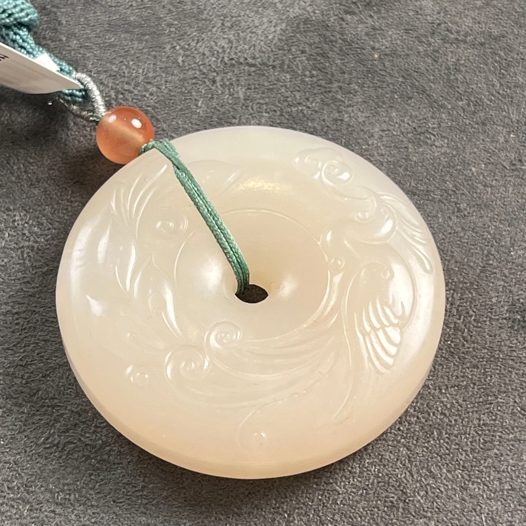 藕粉和田玉平安扣YL