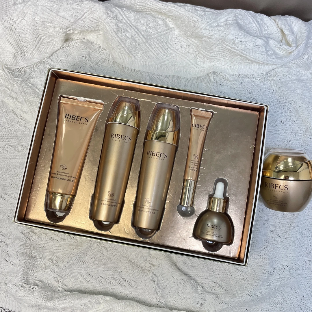 RIBeCS/伊贝诗蜗牛补水保湿清洁护肤品紧致养肤护肤品套盒