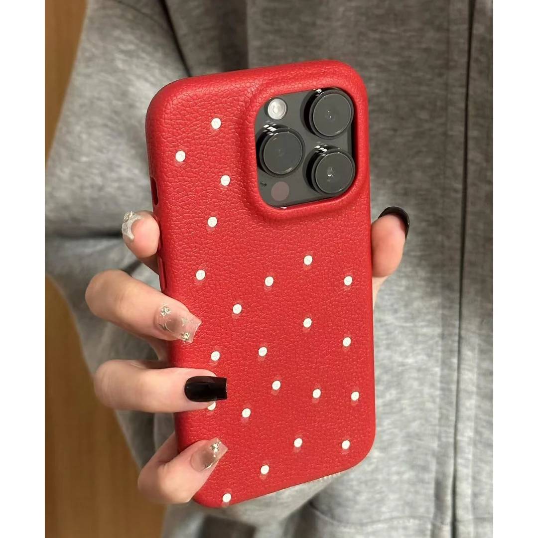 小众红色波点适用苹果16promax手机壳iphone15可爱14仿皮纹131211