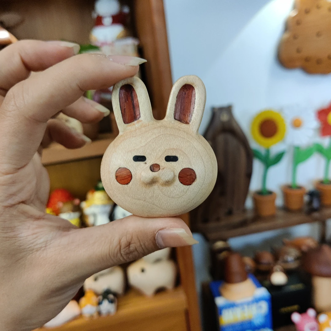 Joe的小作坊/实木冰箱贴小兔子