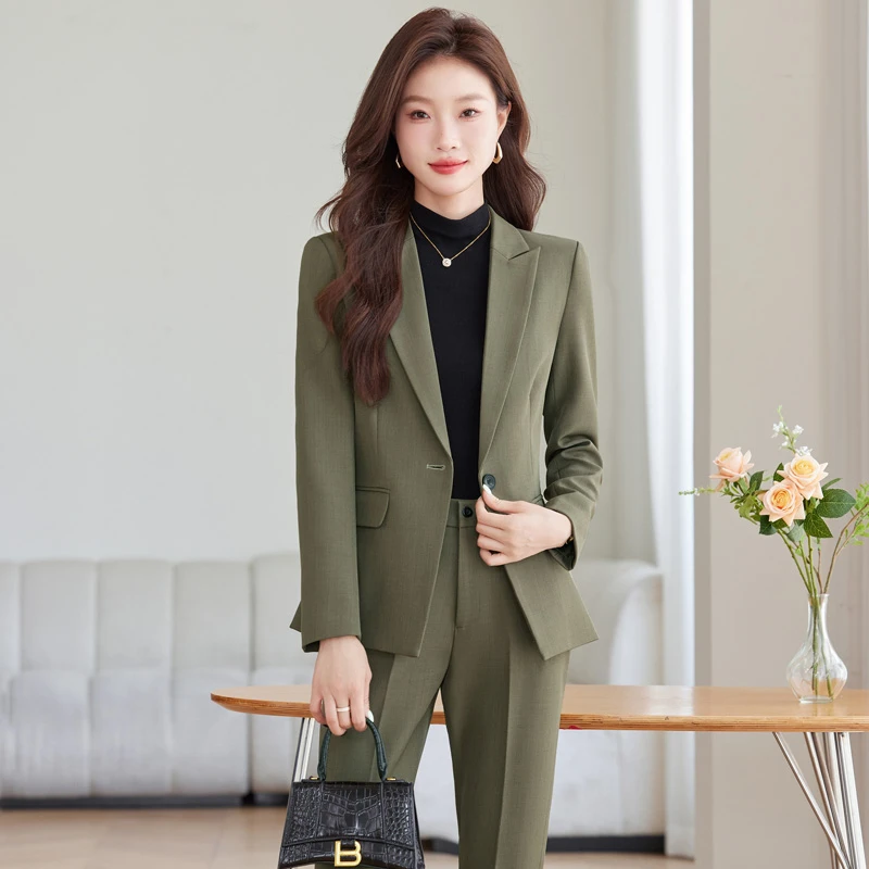 绿色高级感炸街西装外套女秋季修身显瘦西服气质经理职业套装女