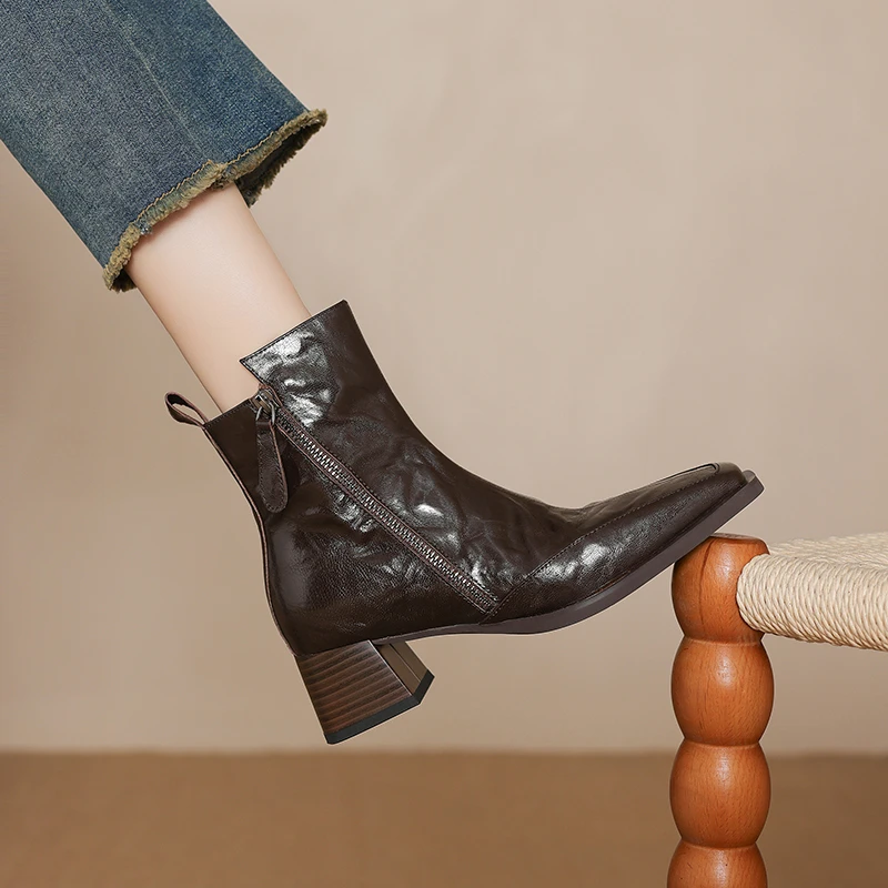 超4.5CM软羊皮小短靴黑色棕色百搭女靴英伦风女士棕色厚底马丁靴