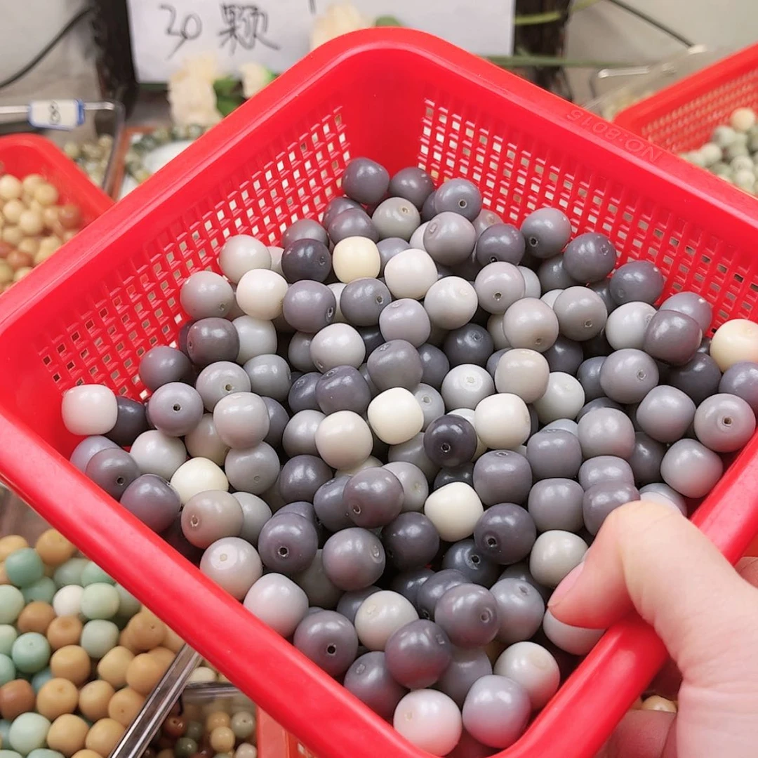 【闪购商品】白玉菩提手串灰白配13×14的30颗