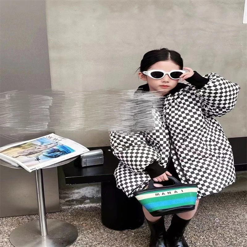 106儿童时尚休闲格子免洗防水羽绒服2269