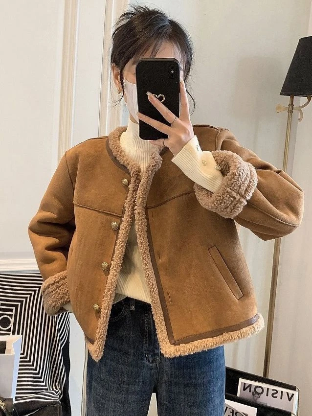 高档皮毛一体小香风外套女小个子秋冬新款韩版短款上衣加厚保暖