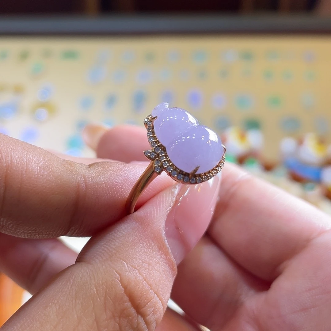 翡翠戒指18K金镶嵌葫芦