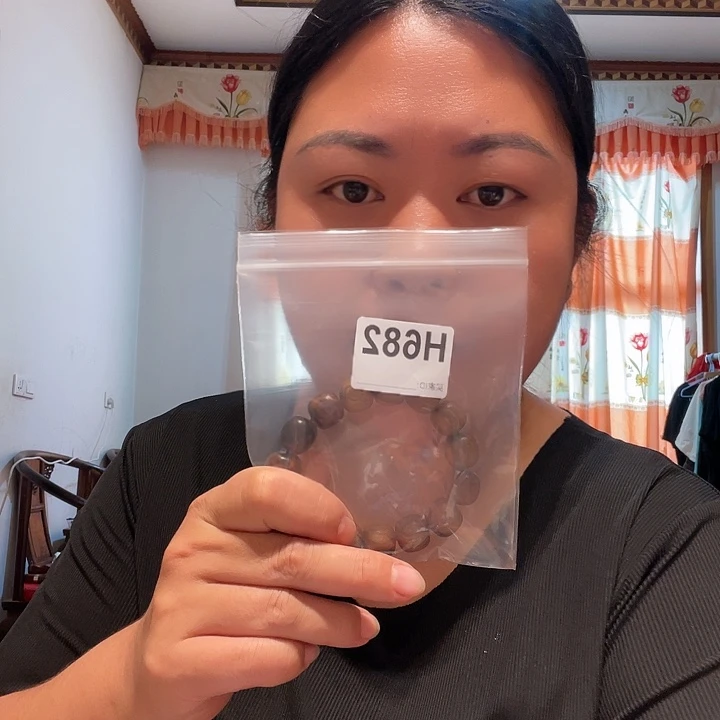 大果紫檀（缅甸花梨）东****哥682