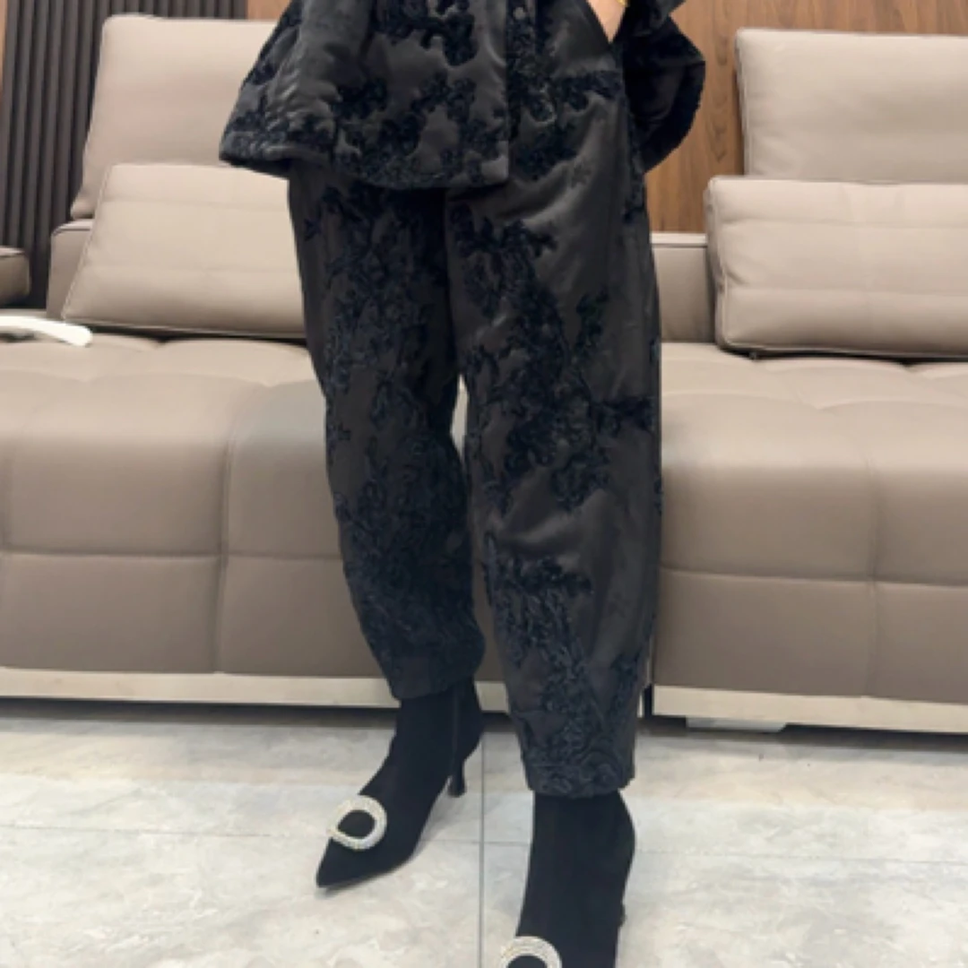 植绒花浮雕休闲加厚萝卜棉裤