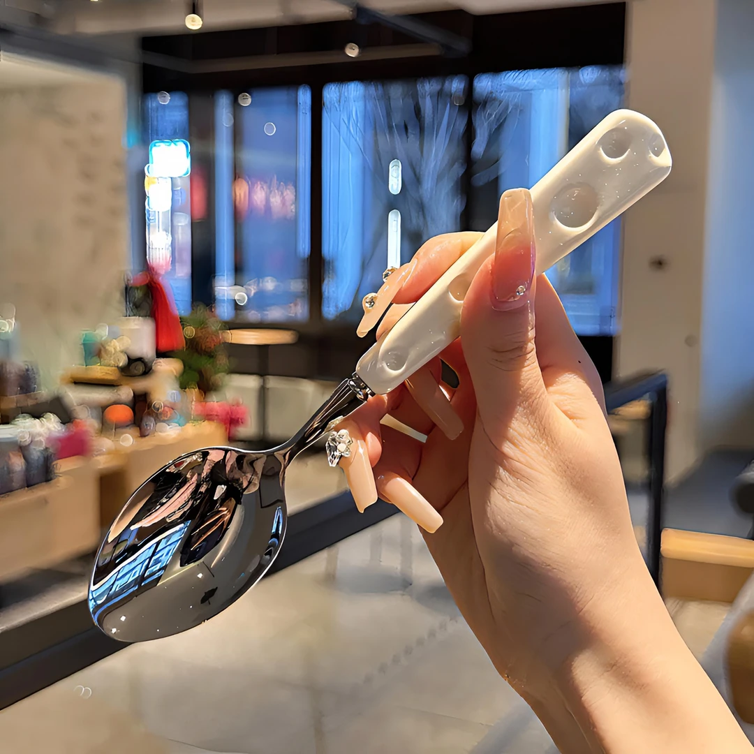 奶乎乎小胖勺不锈钢勺子奶油色奶酪手柄大汤勺网红创意干饭勺调羹