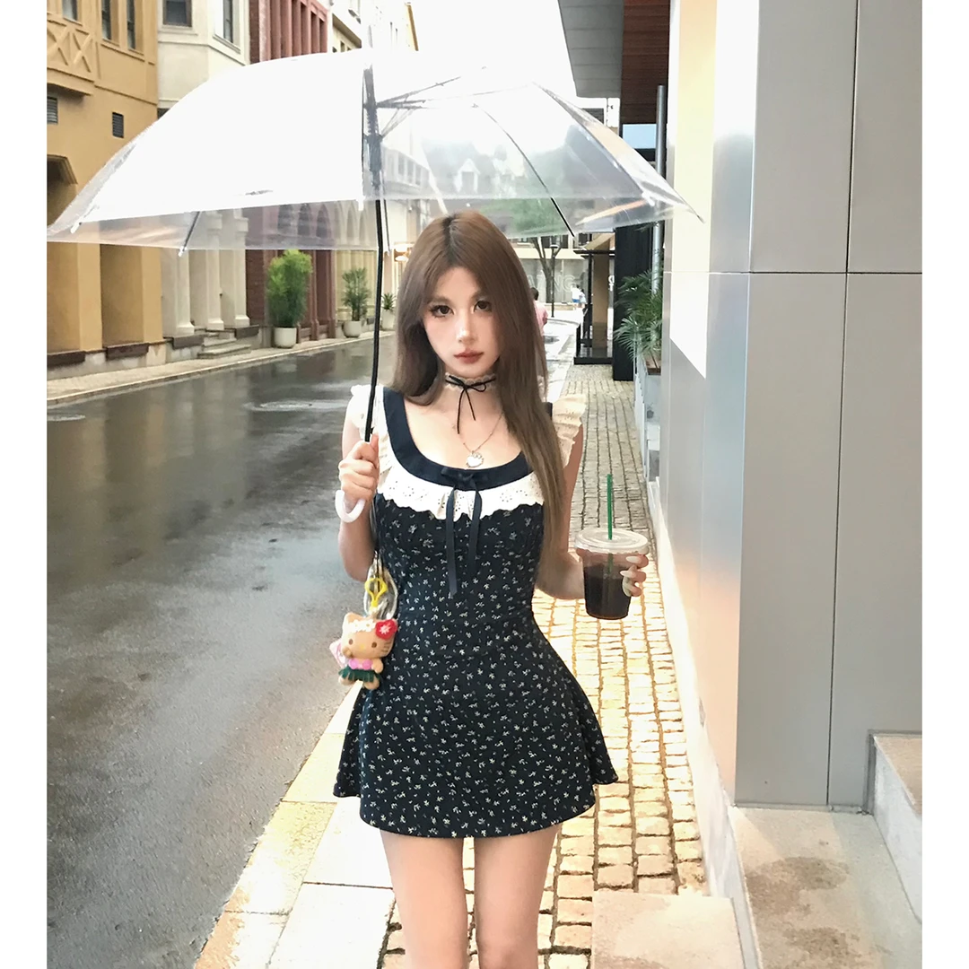 【星漫樱野】蕾丝拼接碎花连衣裙女宽肩带百搭甜辣妹设计感夏季