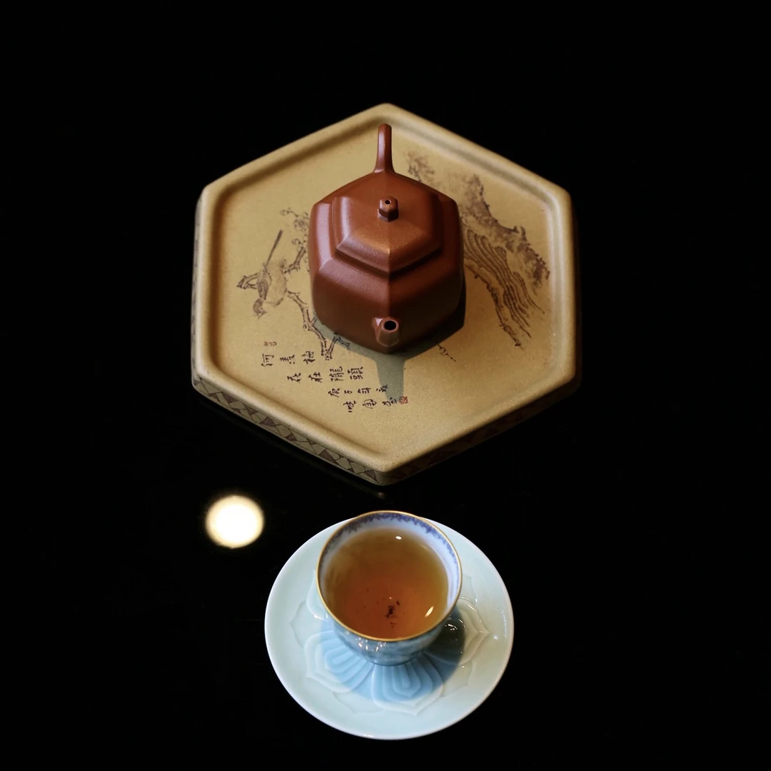 吴界明徒弟 — 王星宇『天福』泡岩茶的朱泥小壶 150cc