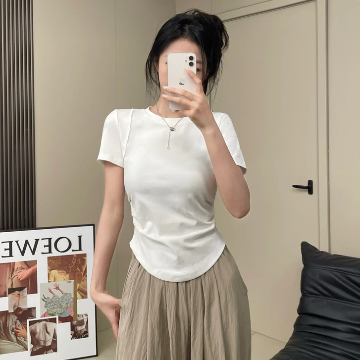 2024夏季显瘦修身设计感白色短袖T恤女韩版纯色圆弧下摆T恤