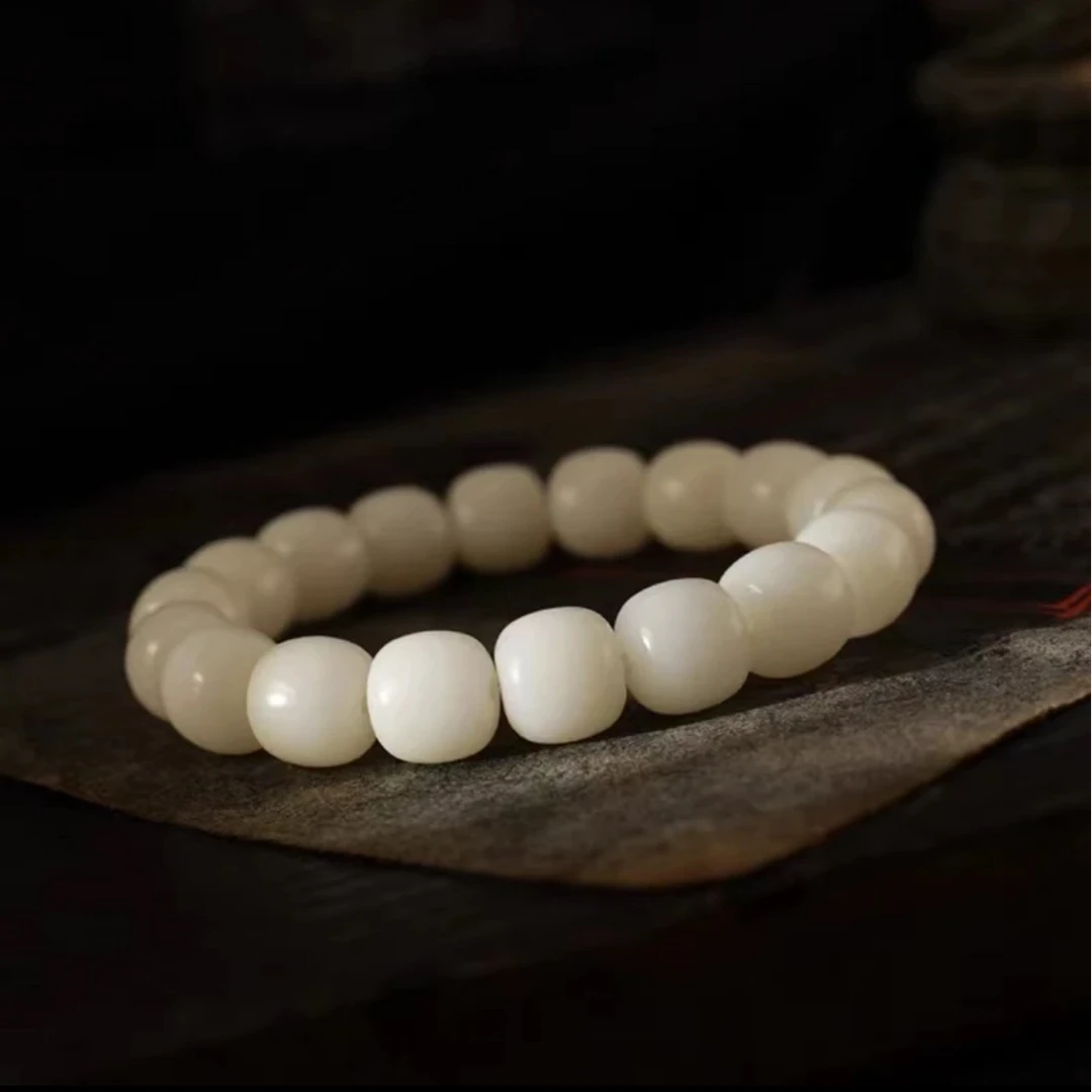 经典气质白色手链男女同款手工穿织A86