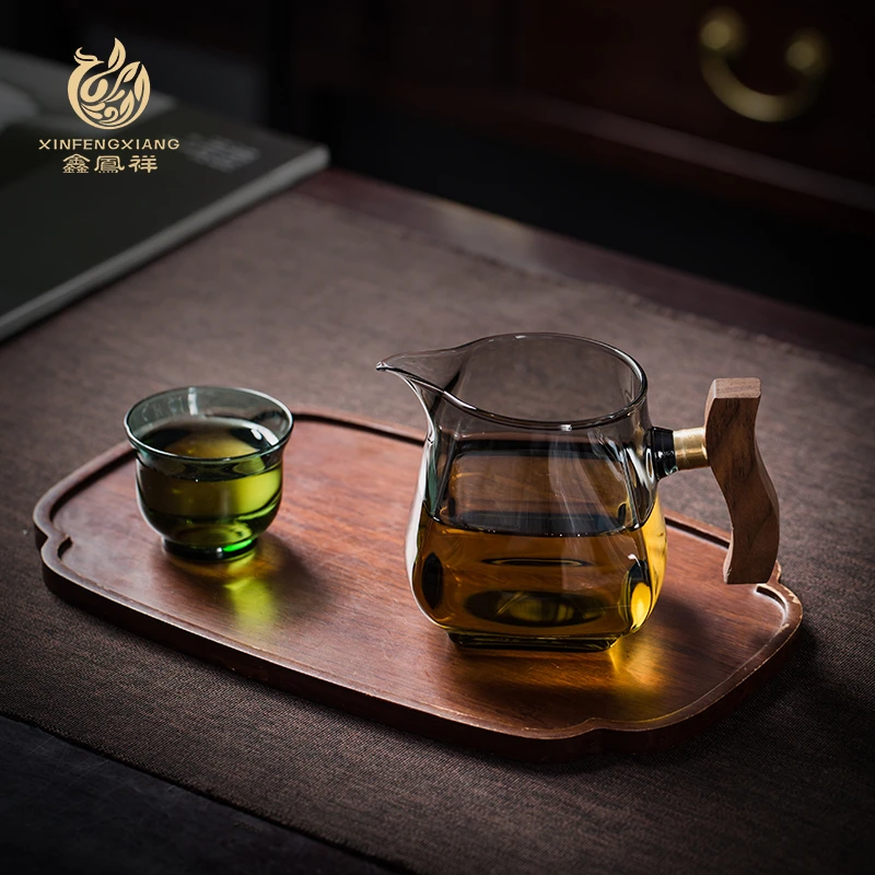 鑫凤祥木璃复古四方透黑公道杯木把玻璃茶器手工耐热轻奢创意家用