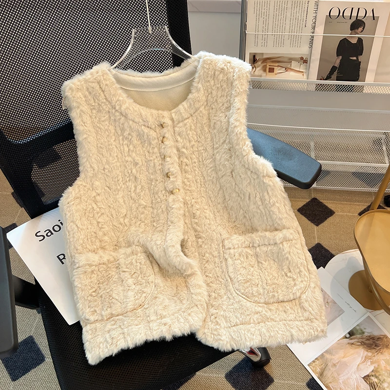 秋冬新款上衣时尚单排扣加厚保暖羊羔毛马甲气质百搭减龄外套