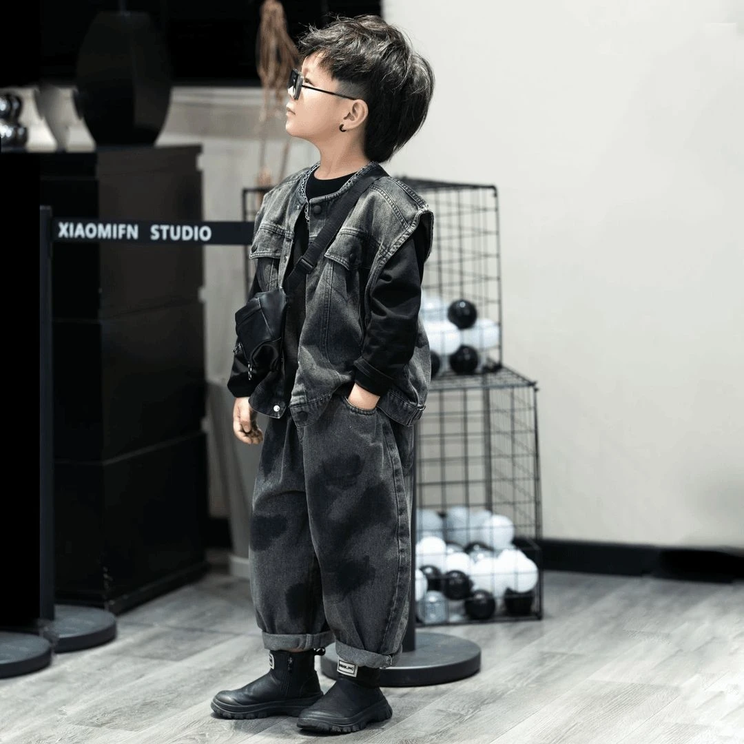 中小童2024新款韩版男童春秋新款复古做旧牛仔马甲裤子宽松套装潮