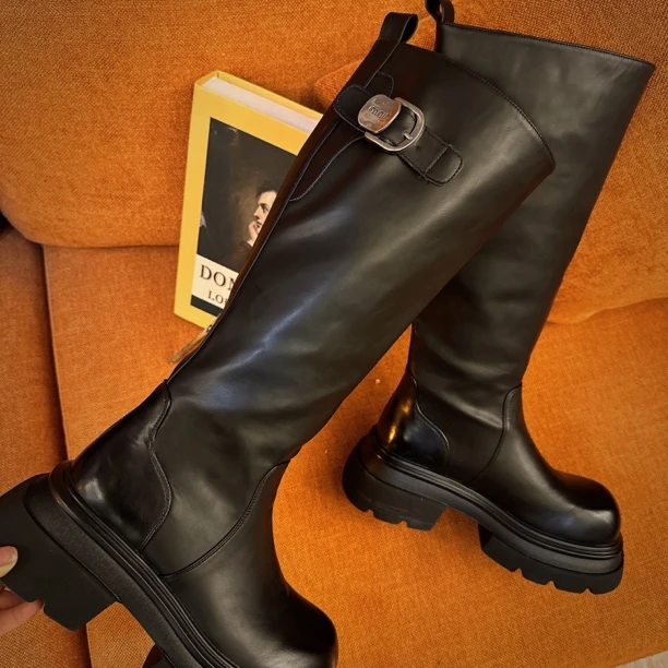 【妮菲丝娅】欧洲站厚底时尚百搭不挑人高筒靴厚底高筒靴真皮221873