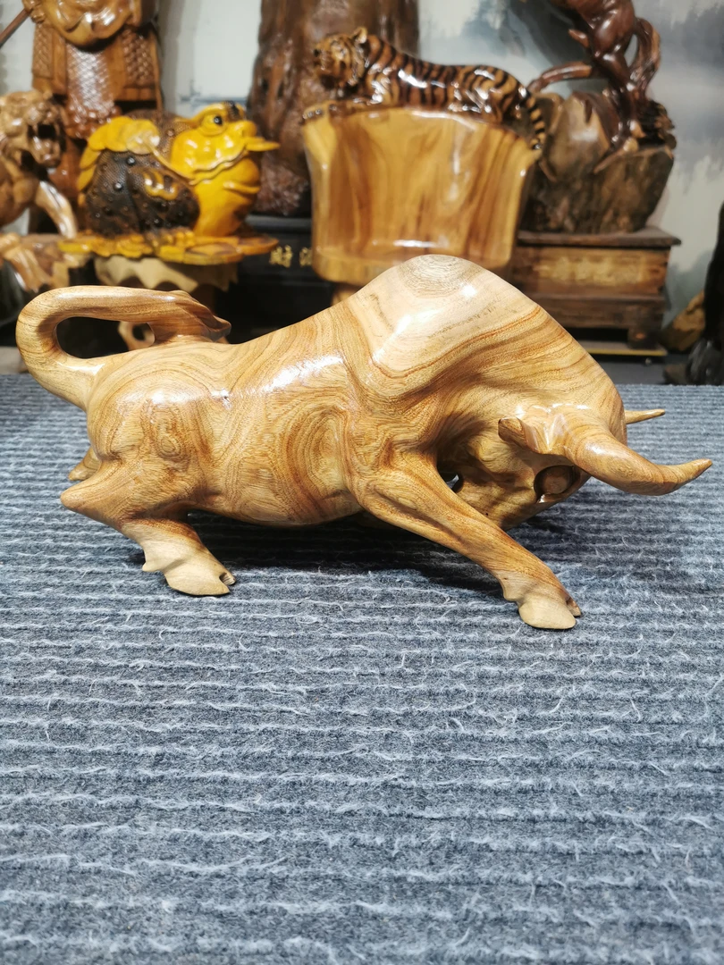 扭转乾坤香樟木纯手工制作