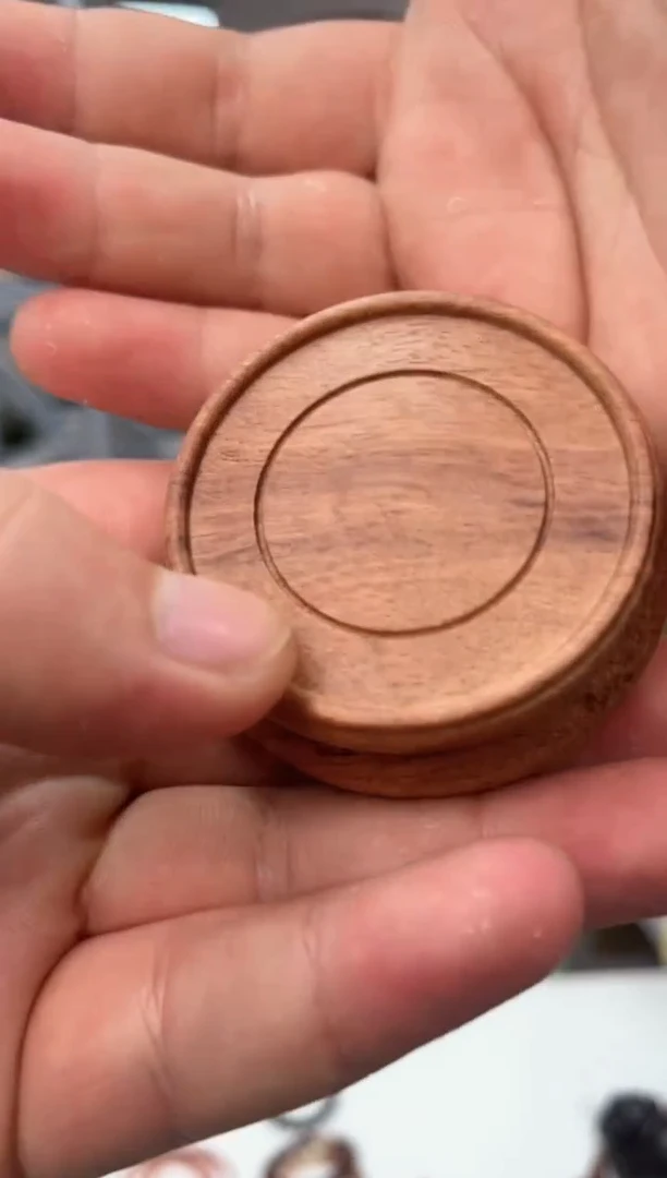 【闪购商品】木头707