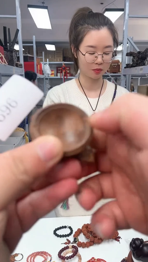 【闪购商品】木头696