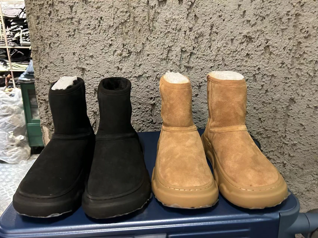 秋冬新款加厚保暖皮毛一体雪地靴女厚底短靴