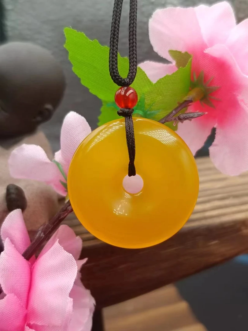 江德洋珠宝S6415牛黄宝玛瑙平安扣吊坠-配绳/