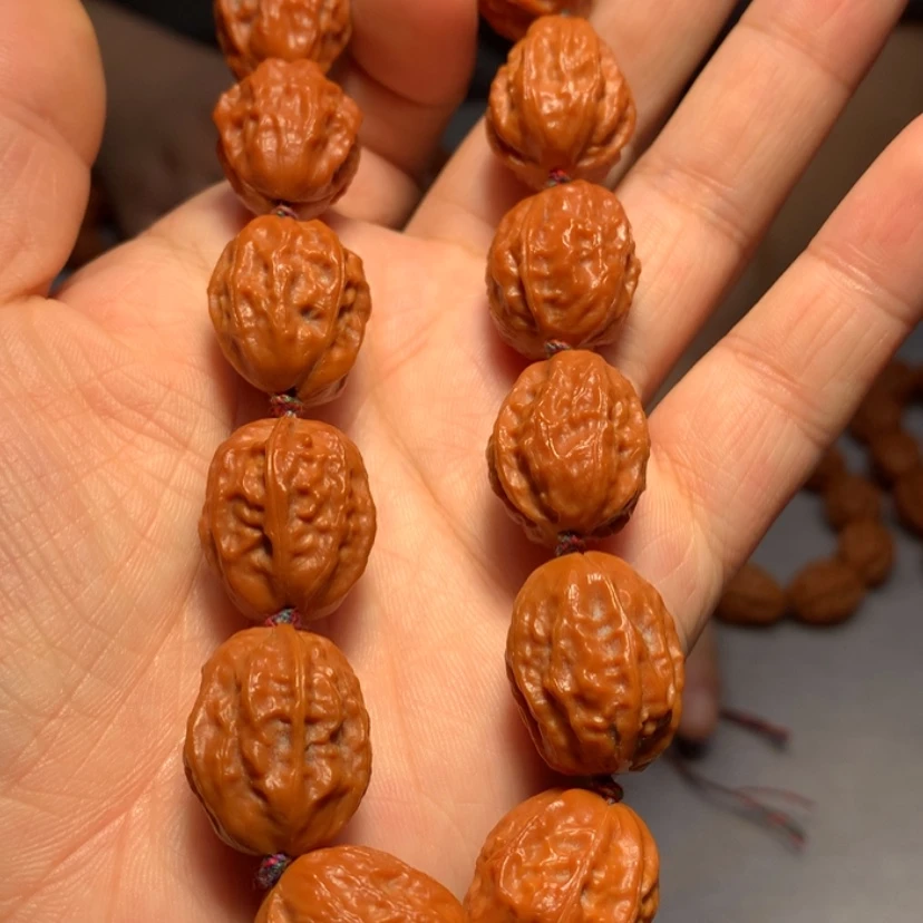 【闪购商品】文玩核桃手串1023