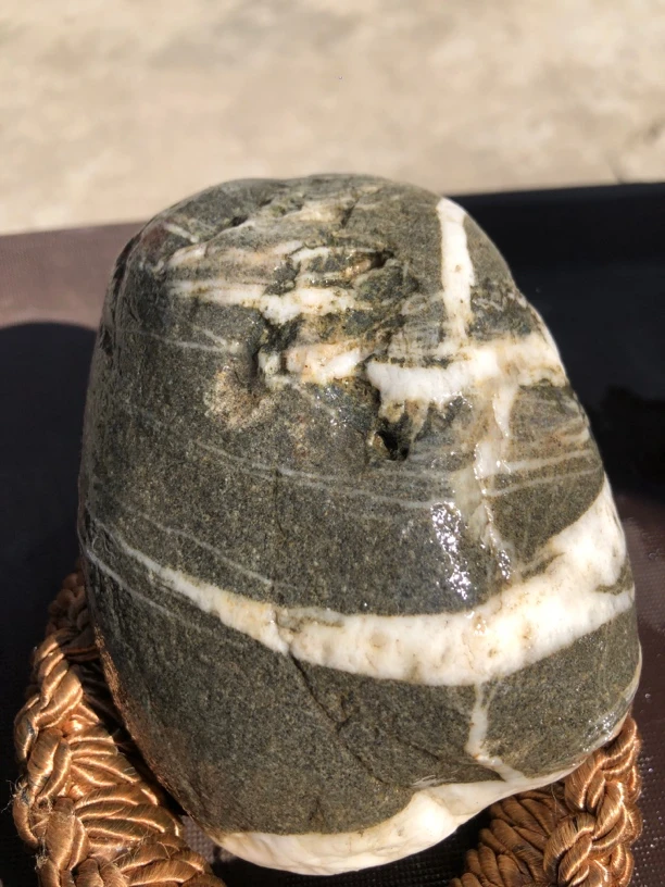 天然饿卵石摆件石头陶瓷风化雕刻造景石长11宽7厚4厘米重0.8公斤