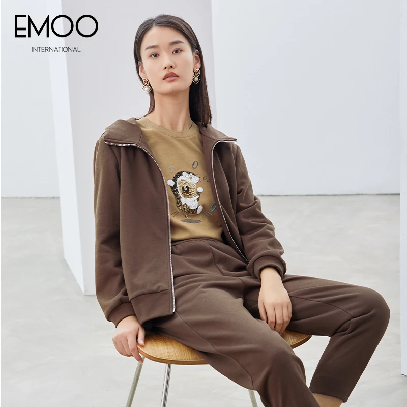 时尚女士休闲连帽户外运动咖啡长袖短外套