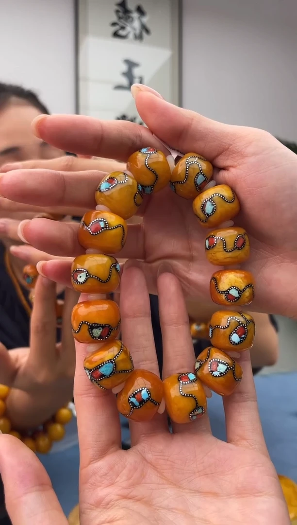 【闪购商品】蜜蜡珠宝奇石未镶嵌假一罚十，发一件065.19