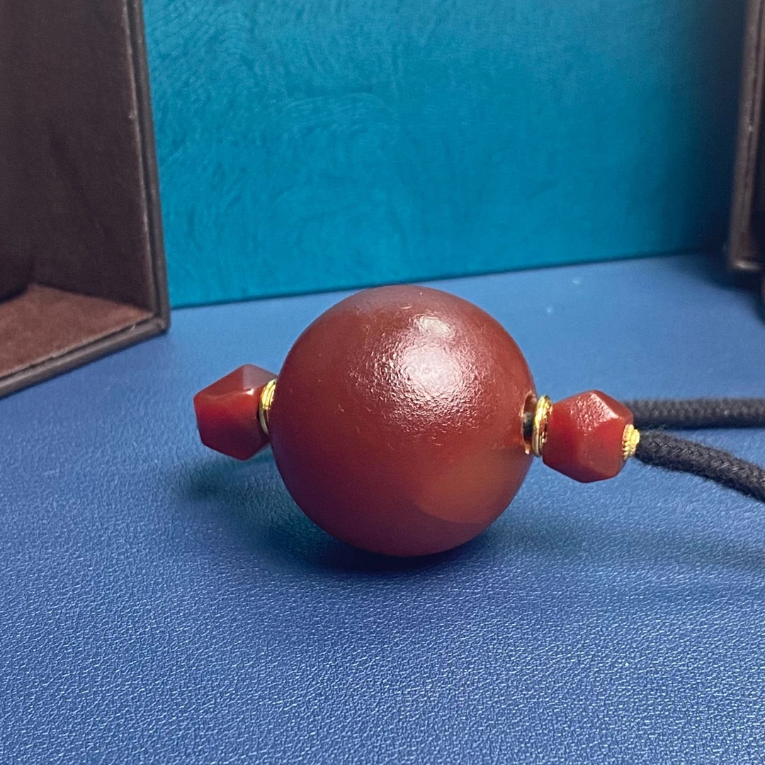 DZ7255 玛瑙 满风化纹 大圆珠脖挂-HD/文玩/收藏/送礼/已评级