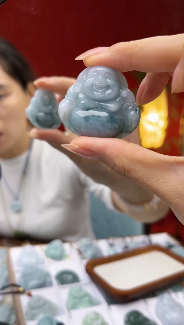 【闪购商品】翡翠颈饰未镶嵌佛公