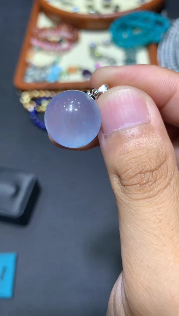 【闪购商品】海蓝宝石颈饰未镶嵌Y86