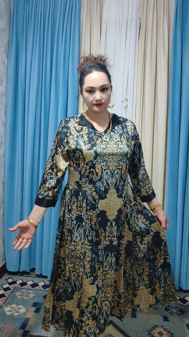 Farayya 时尚连衣裙رەختى يىپەك تاۋار