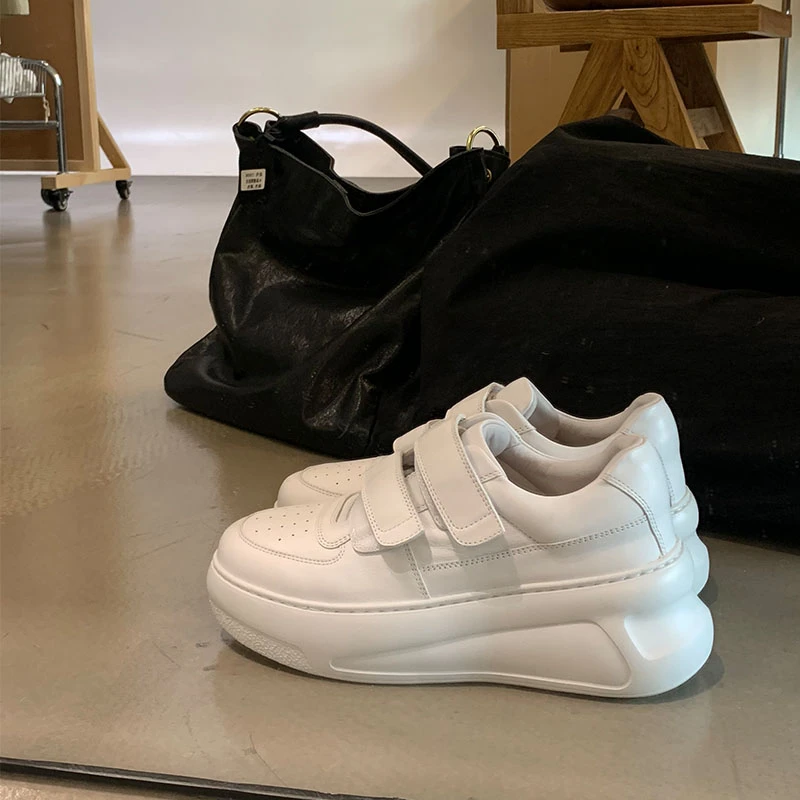 吕小布 | 魔术贴小白鞋女厚底增高懒人鞋休闲运动板鞋0355