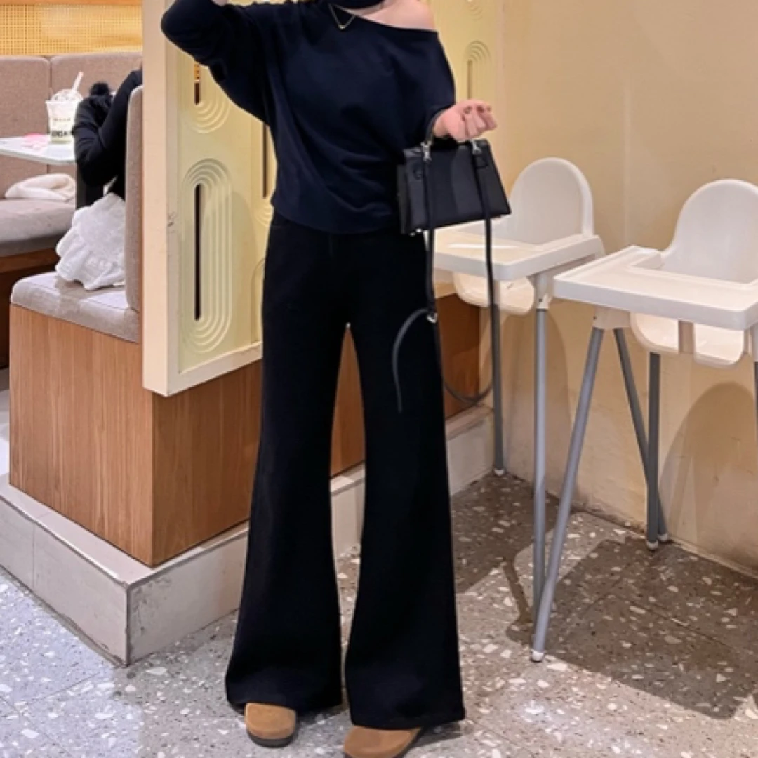 EE·版型超好不贴腿超显瘦磨毛黑色喇叭裤