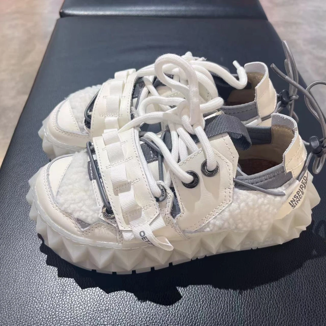 T23340133 OETZI 秋季新款丑萌潮鞋