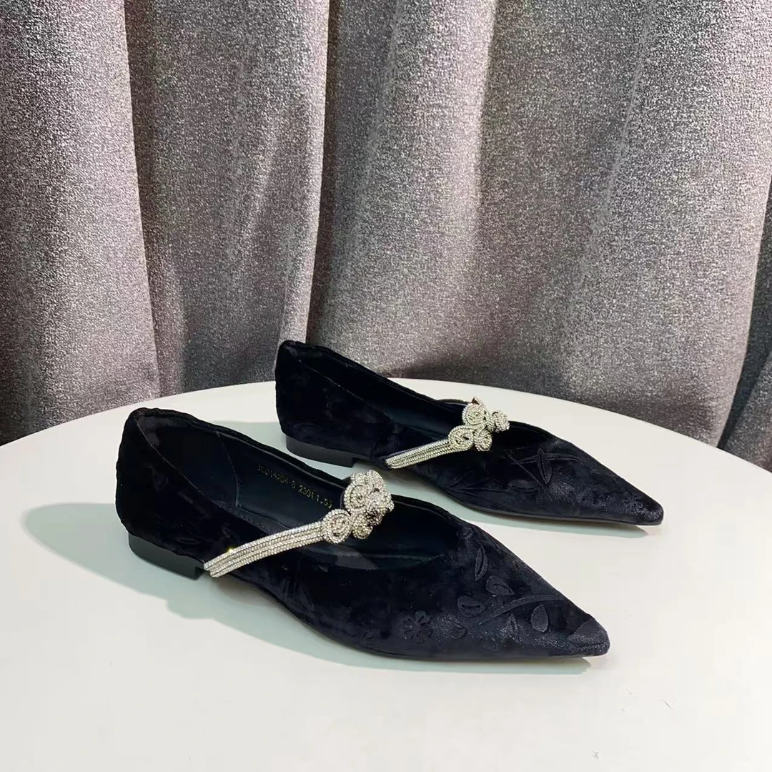 C915 黑色  高端时尚低跟尖头气质玛丽珍浅口女单鞋