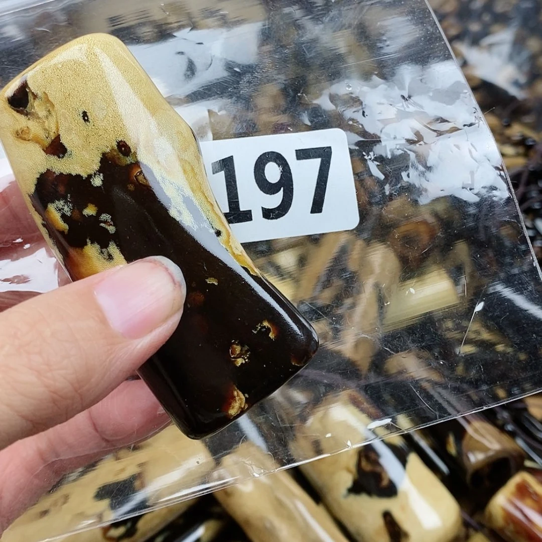 【闪购商品】柳柳木根雕随行197